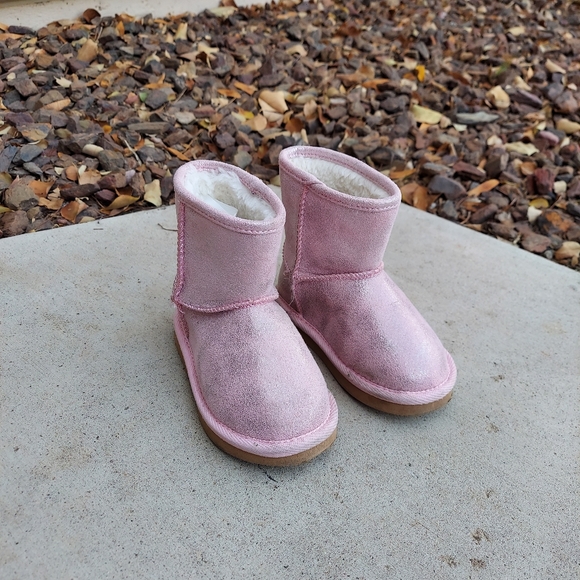 Old Navy Pink Sparkly Boots - Picture 4 of 7
